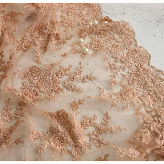 Ağır işlemeli dantel somon renkte EN: 140 cm